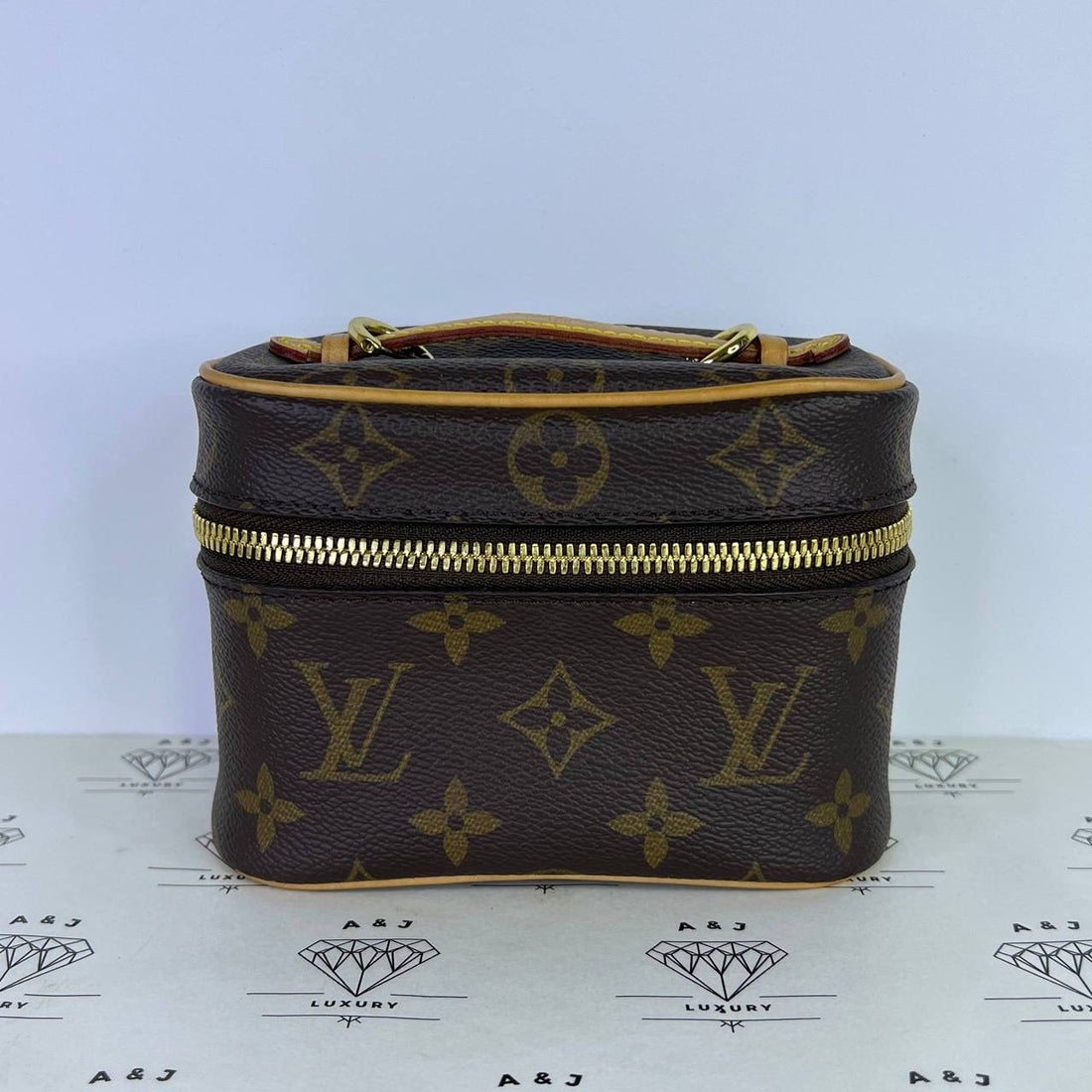 [PRE LOVED] Louis Vuitton Nice Nano Vanity in Monogram Canvass (microchipped)