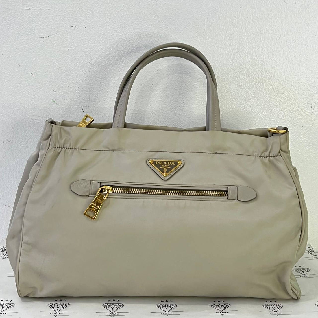 [PRE LOVED] Prada B1843M Shopping Tote in Pomice Tessuto and Saffiano GHW