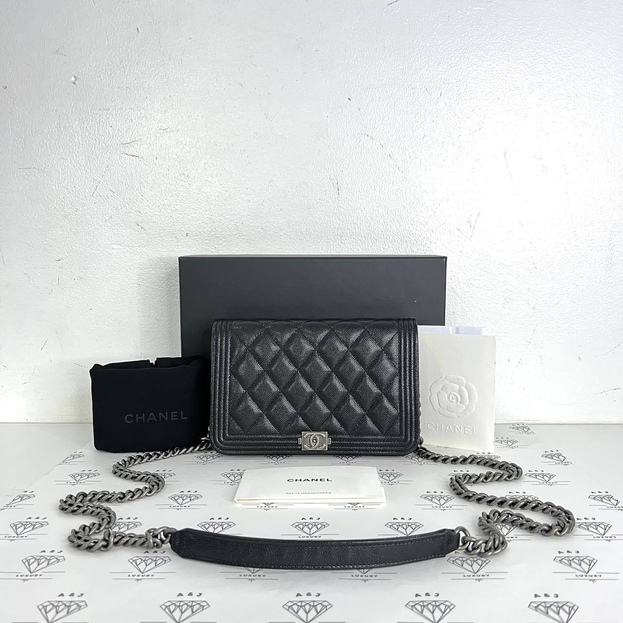 [PRE LOVED] Chanel Leboy Wallet on Chain in Black Caviar RHW (microchipped)