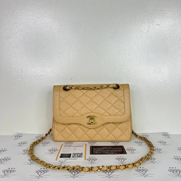 [PRE LOVED] Chanel Vintage Double Flap in Beige Lambskin GHW (Series 2)
