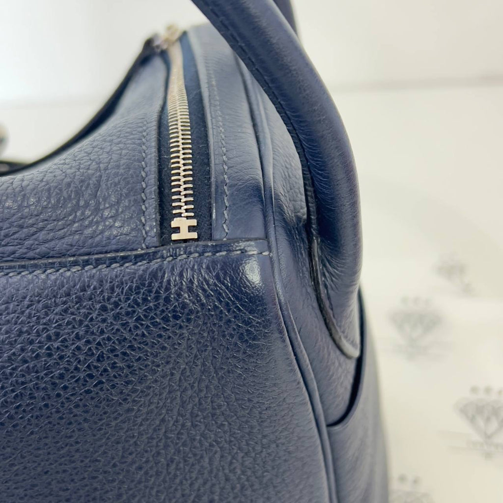 [PRE LOVED] Hermes Lindy 26 in Bleu Nuit Clemence Leather PHW (Stamp Square M - 2009)