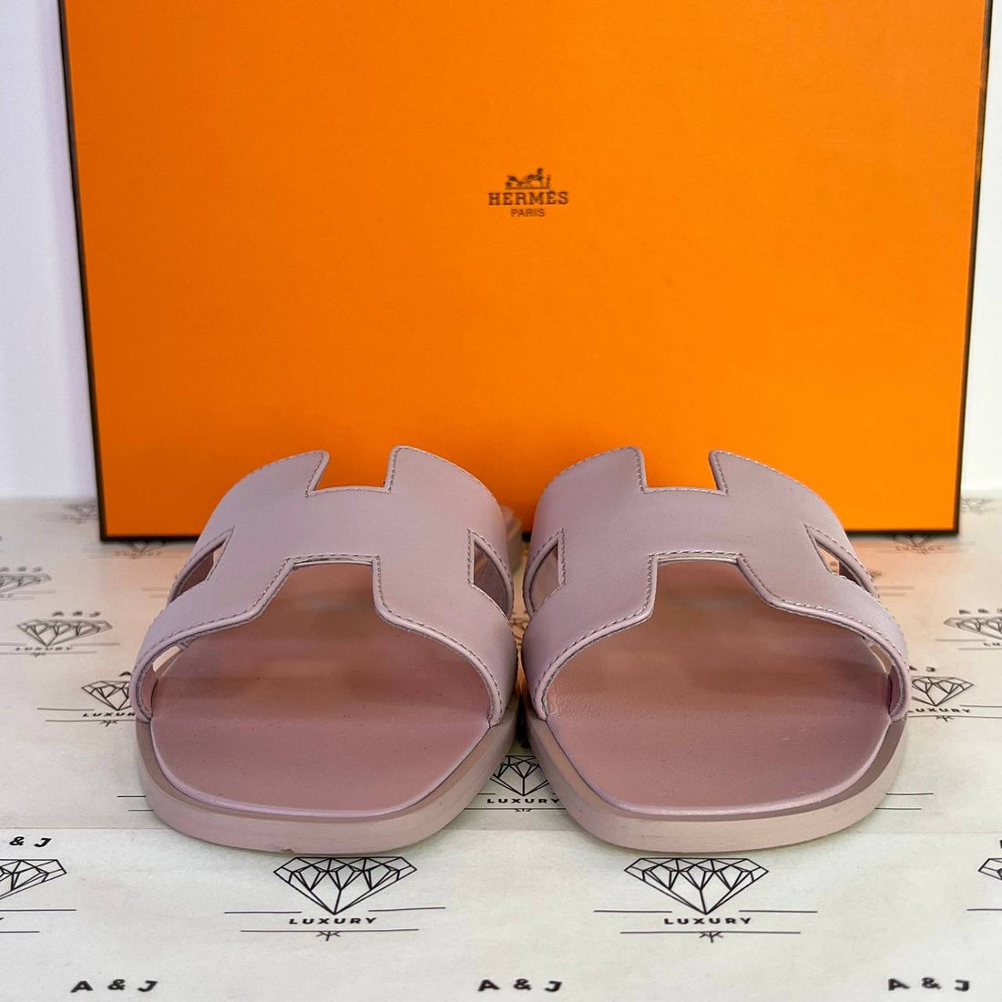 [PRE LOVED] Hermes Oran Sandals in Lilac Size 37EU