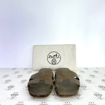 [PRE LOVED] Hermes Oran Sandals in Etoupe Size 36EU