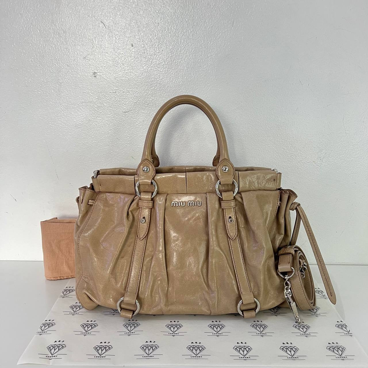 [PRE LOVED] Miu Miu Vitello Bag in Beige SHW