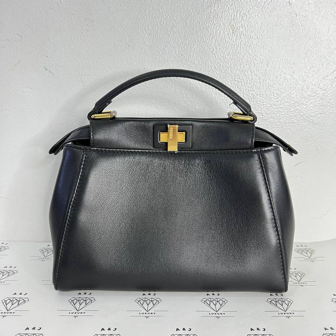 [PRE LOVED] Fendi Mini Peekaboo in Black Calfskin GHW