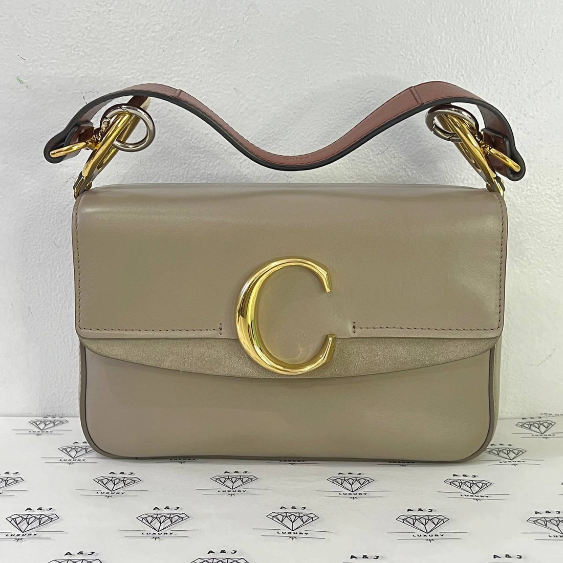 [PRE LOVED] Chloe C Logo Shoulder Bag in Motty Grey GHW