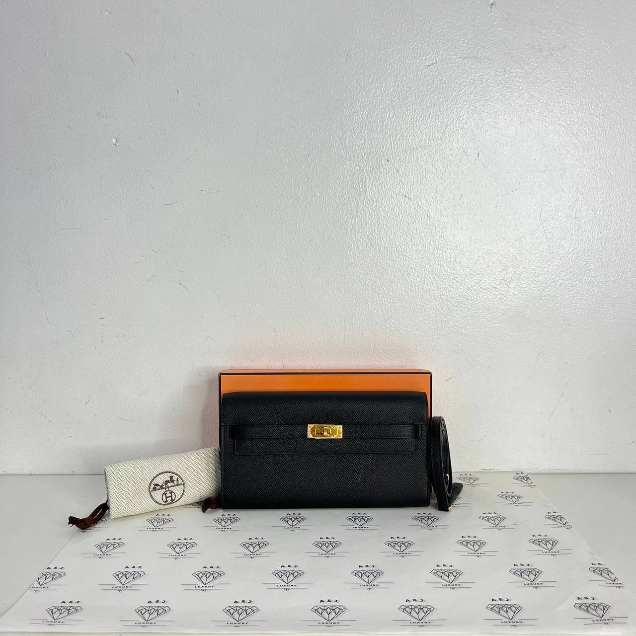 [PRE LOVED] Hermes Kelly To Go in Black Epsom Leather GHW (Stamp U - 2022)
