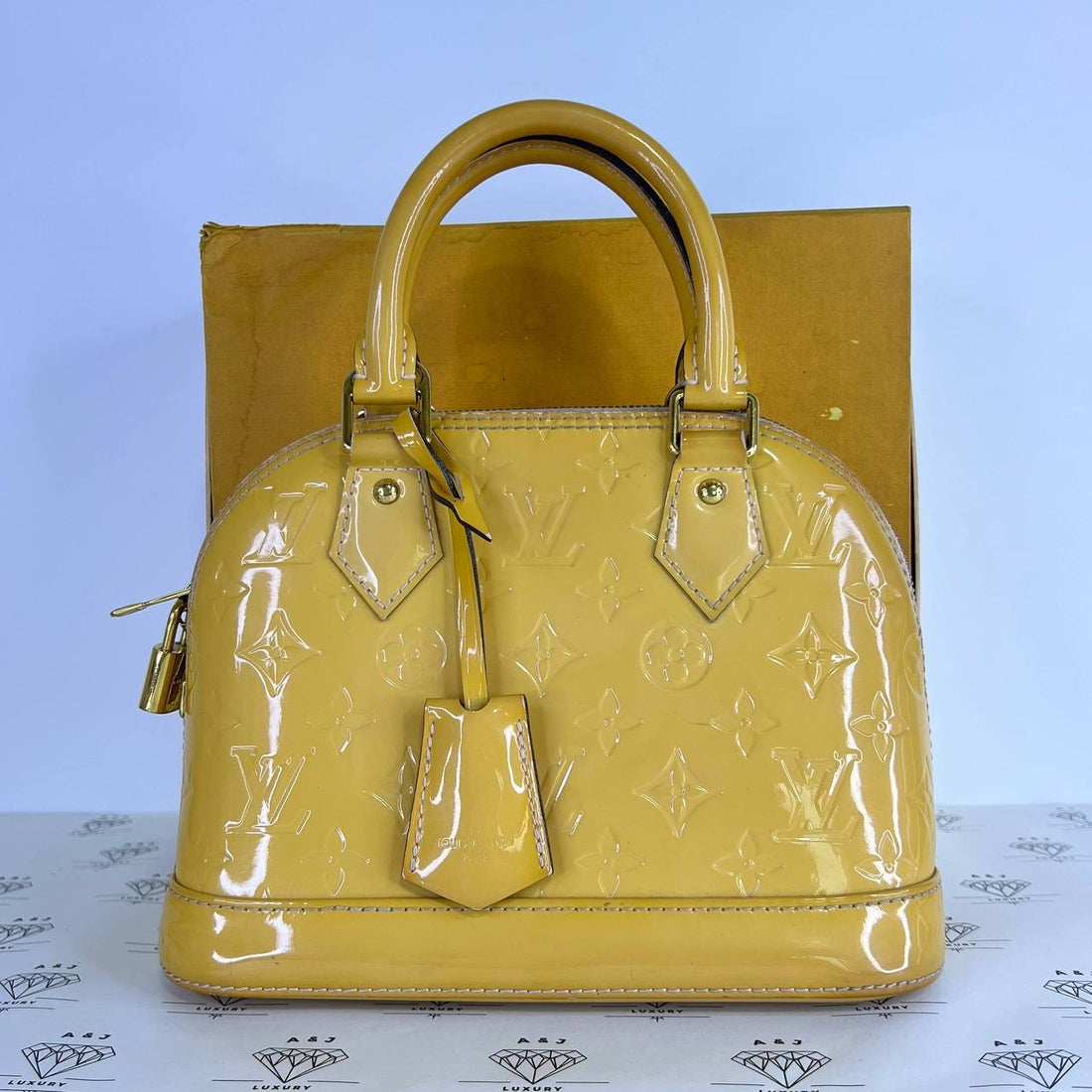 [PRE LOVED] Louis Vuitton Alma BB in Yellow Vernis Leather GHW (CT2135)