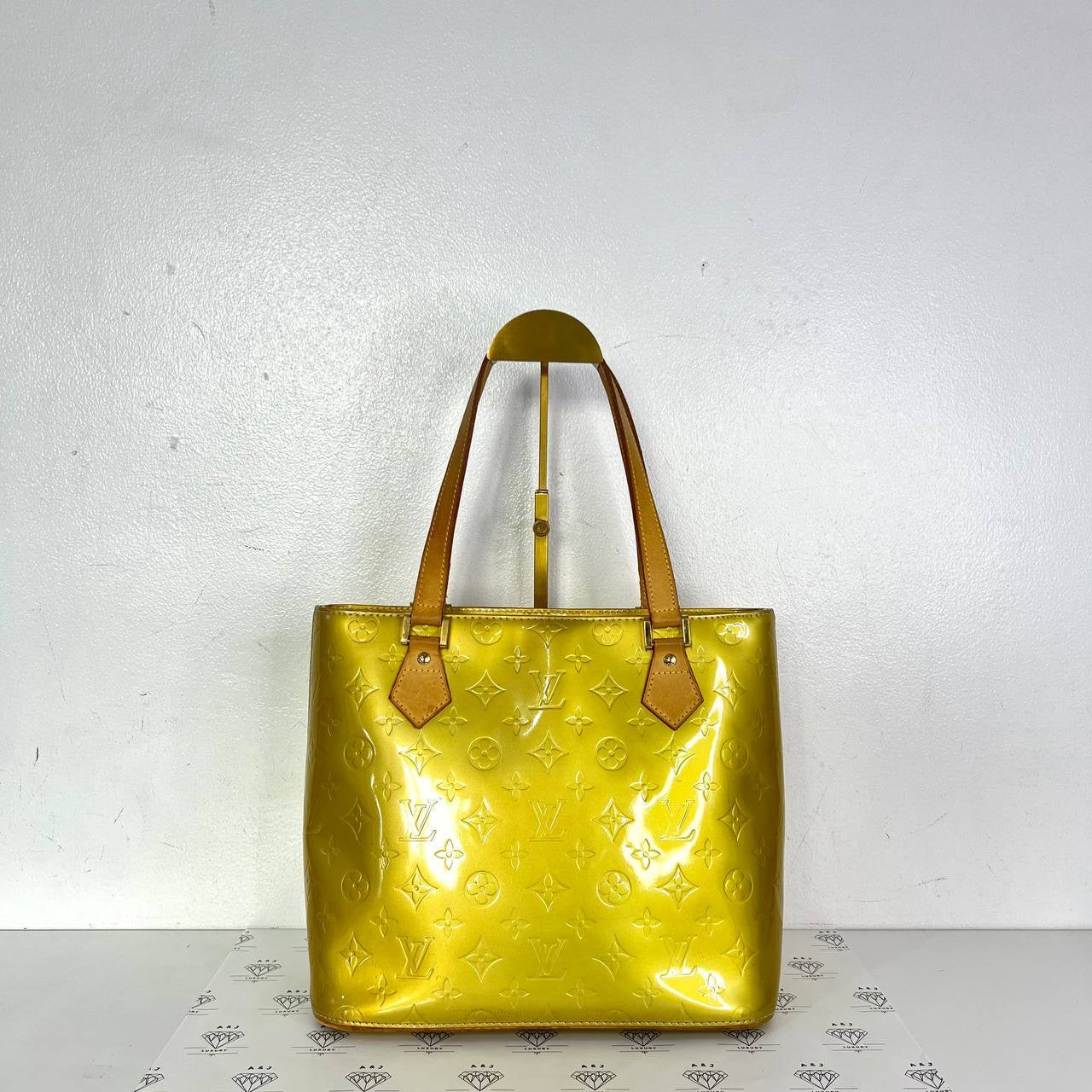 [PRE LOVED] Louis Vuitton Houston Handbag in Yellow Vernis Leather (CA1020)