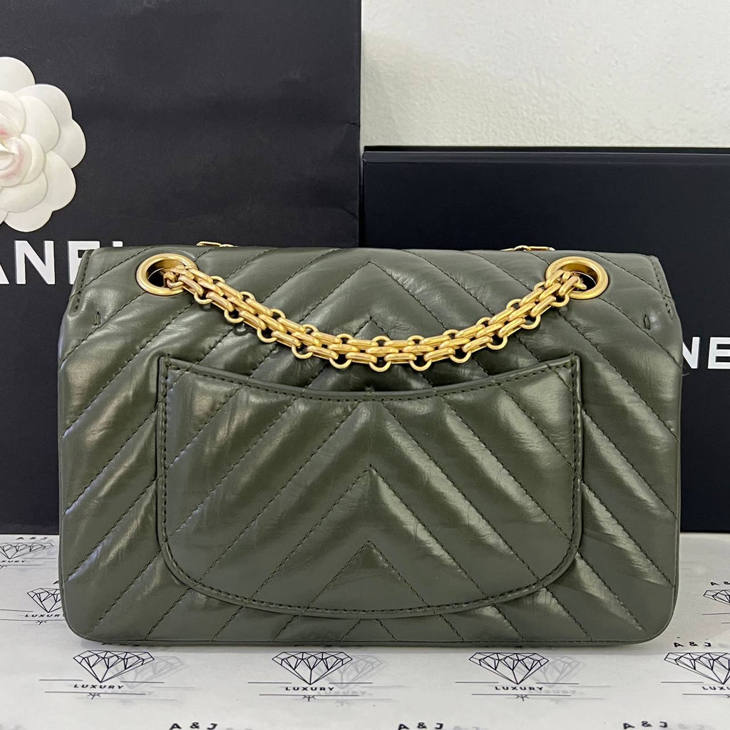 [PRE LOVED] Chanel Mini Reissue 2.55 in Green Distressed Calfskin Leather GHW (microchipped)