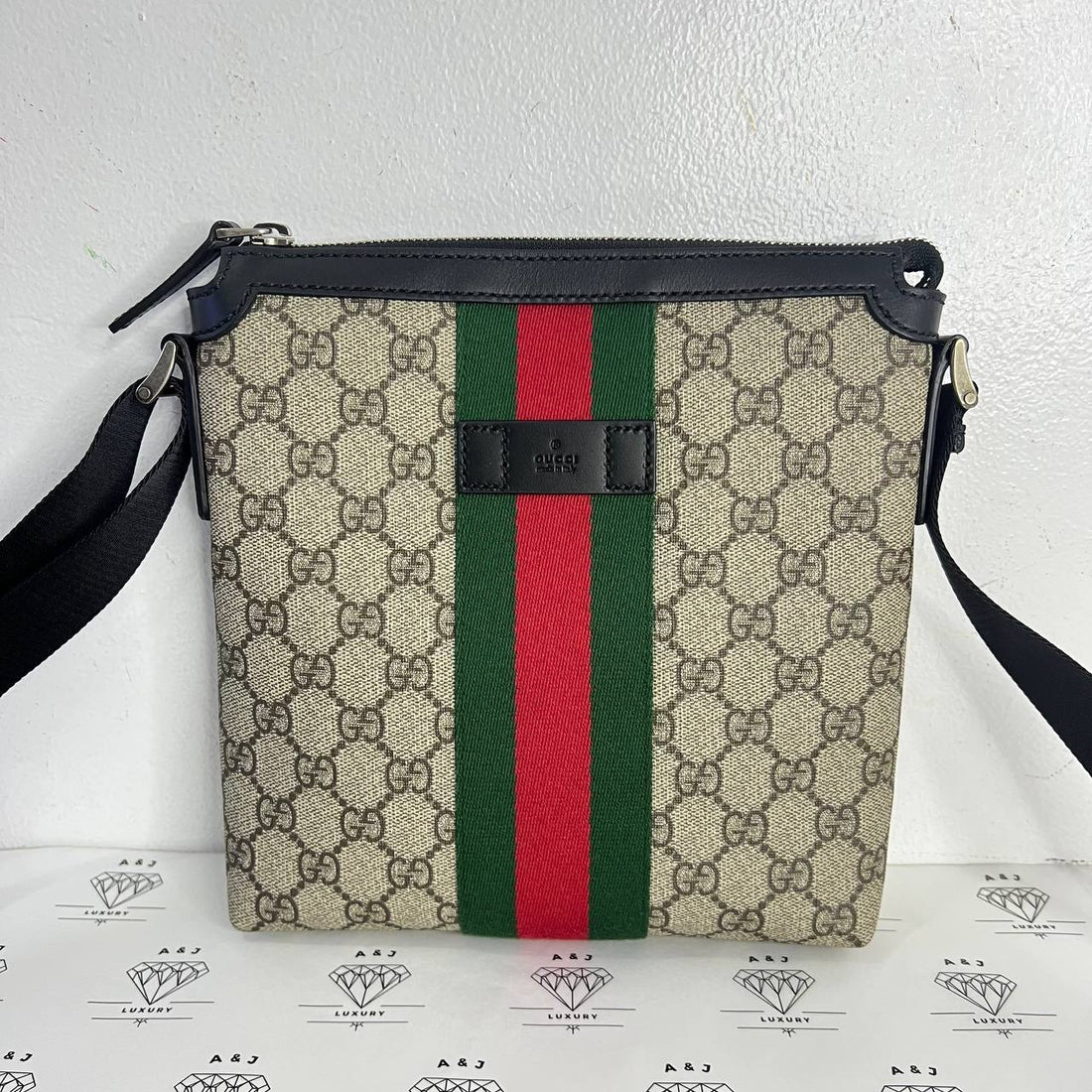 [PRE LOVED] Gucci Web Supreme Messenger Bag in Small