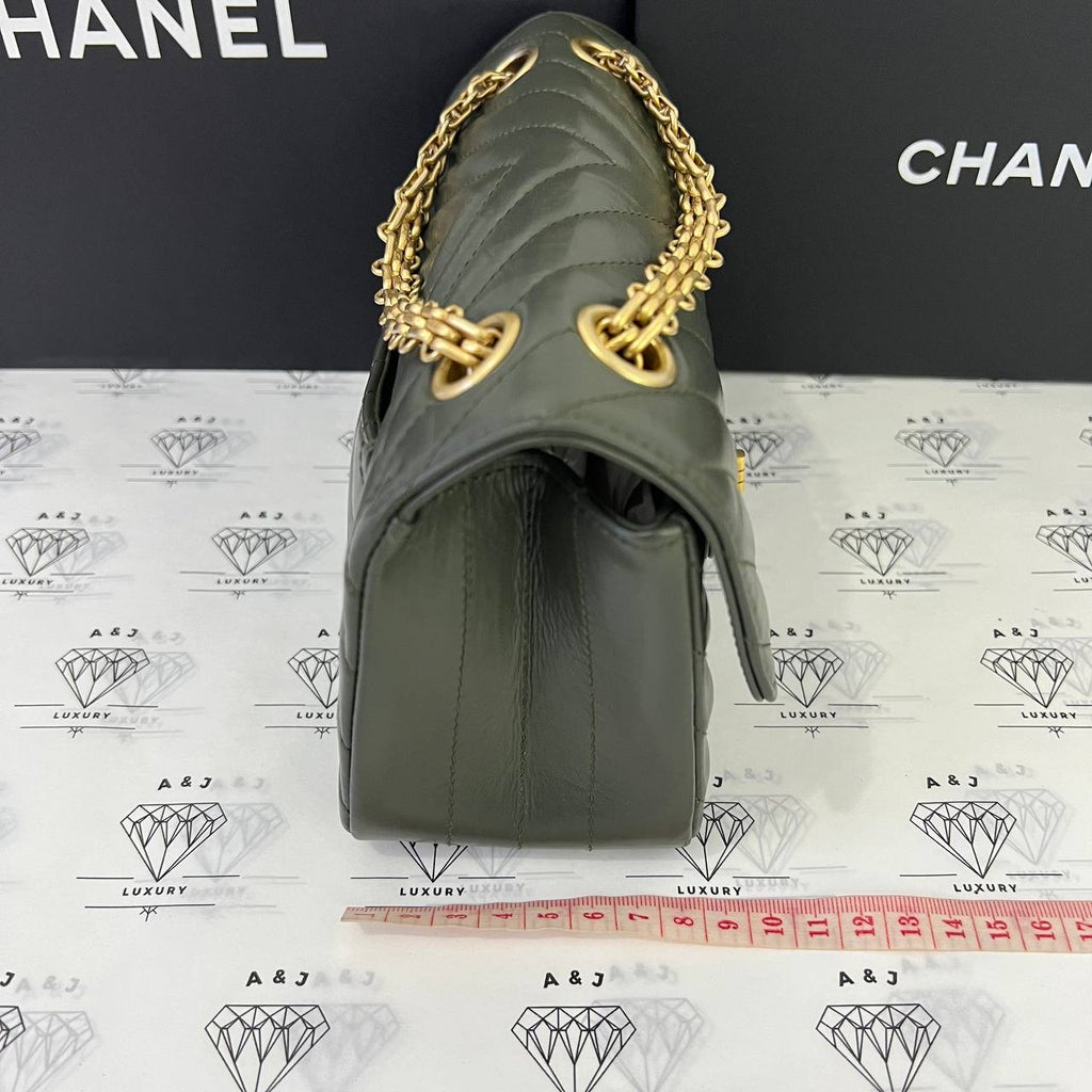 [PRE LOVED] Chanel Mini Reissue 2.55 in Green Distressed Calfskin Leather GHW (microchipped)