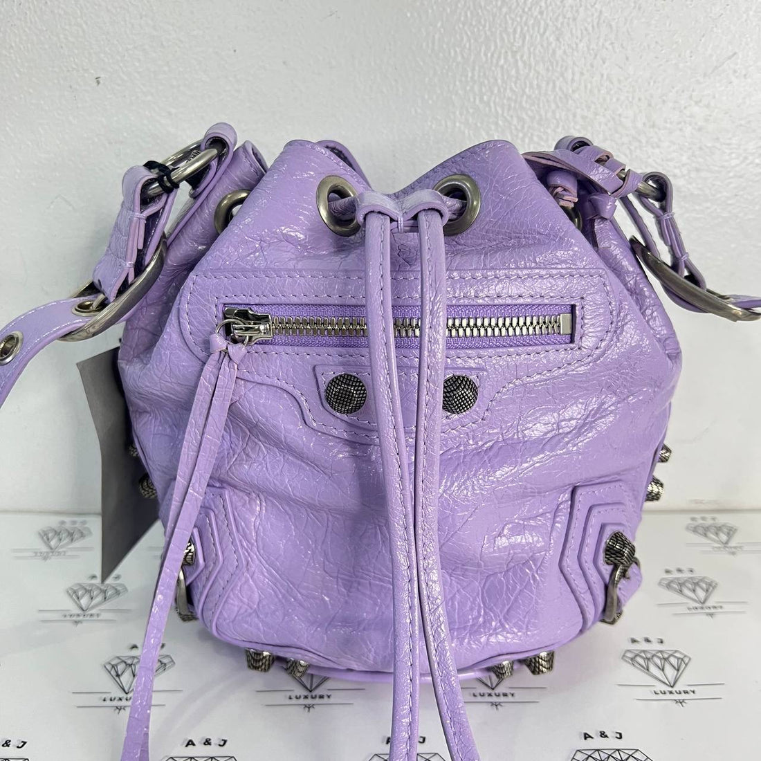 [PRE LOVED] Balenciaga Le Cagole Bucket Bag in Lilac RHW