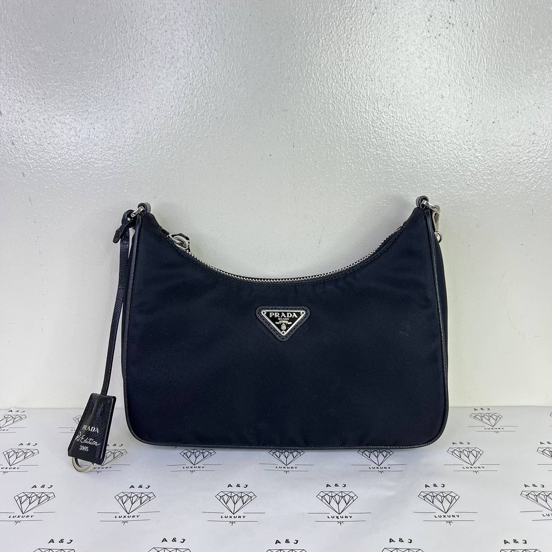 [PRE LOVED] Prada Re-Edition 2000 Multi Pochette in Black Nylon SHW