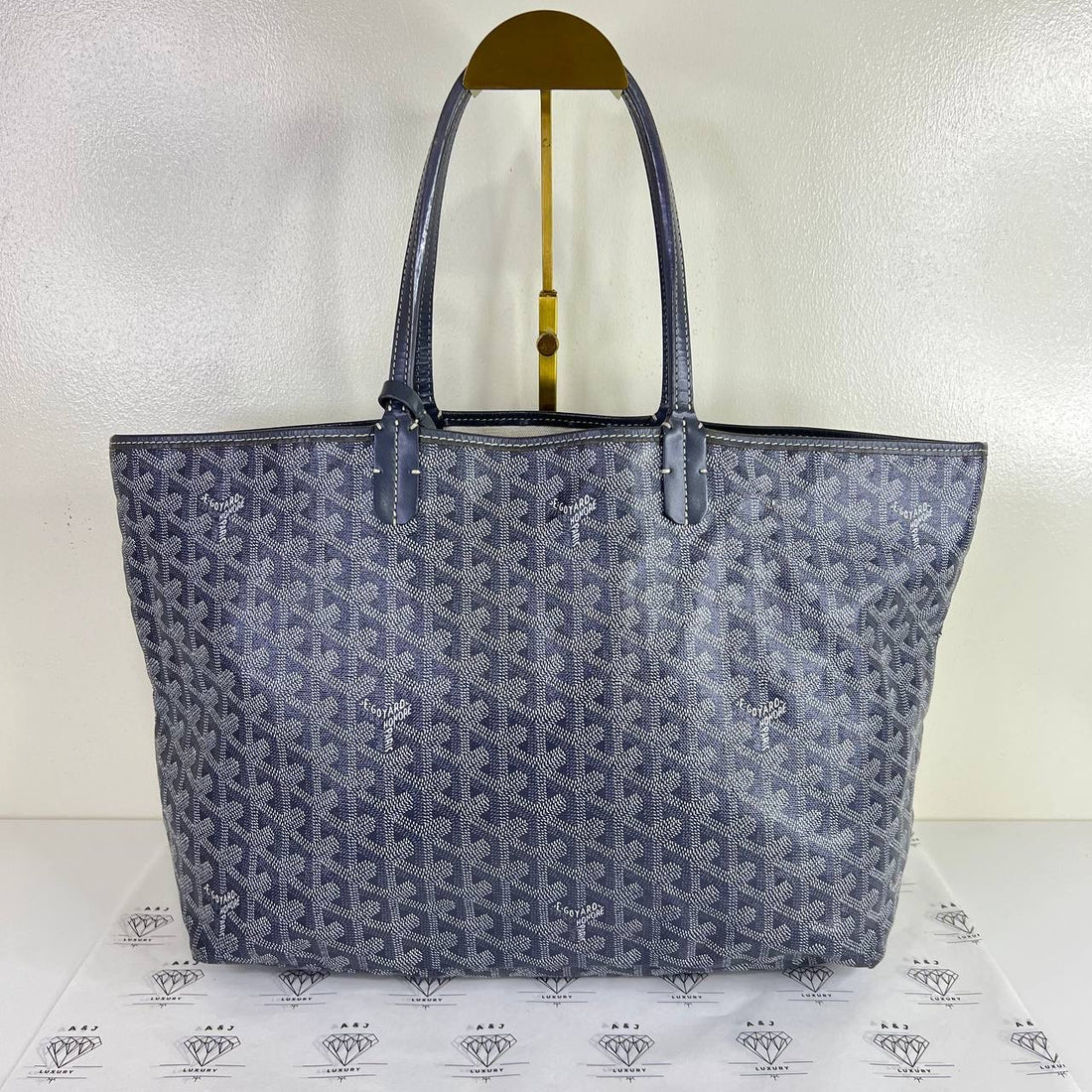 [PRE LOVED] Goyard St Louis PM in Gray (2013)