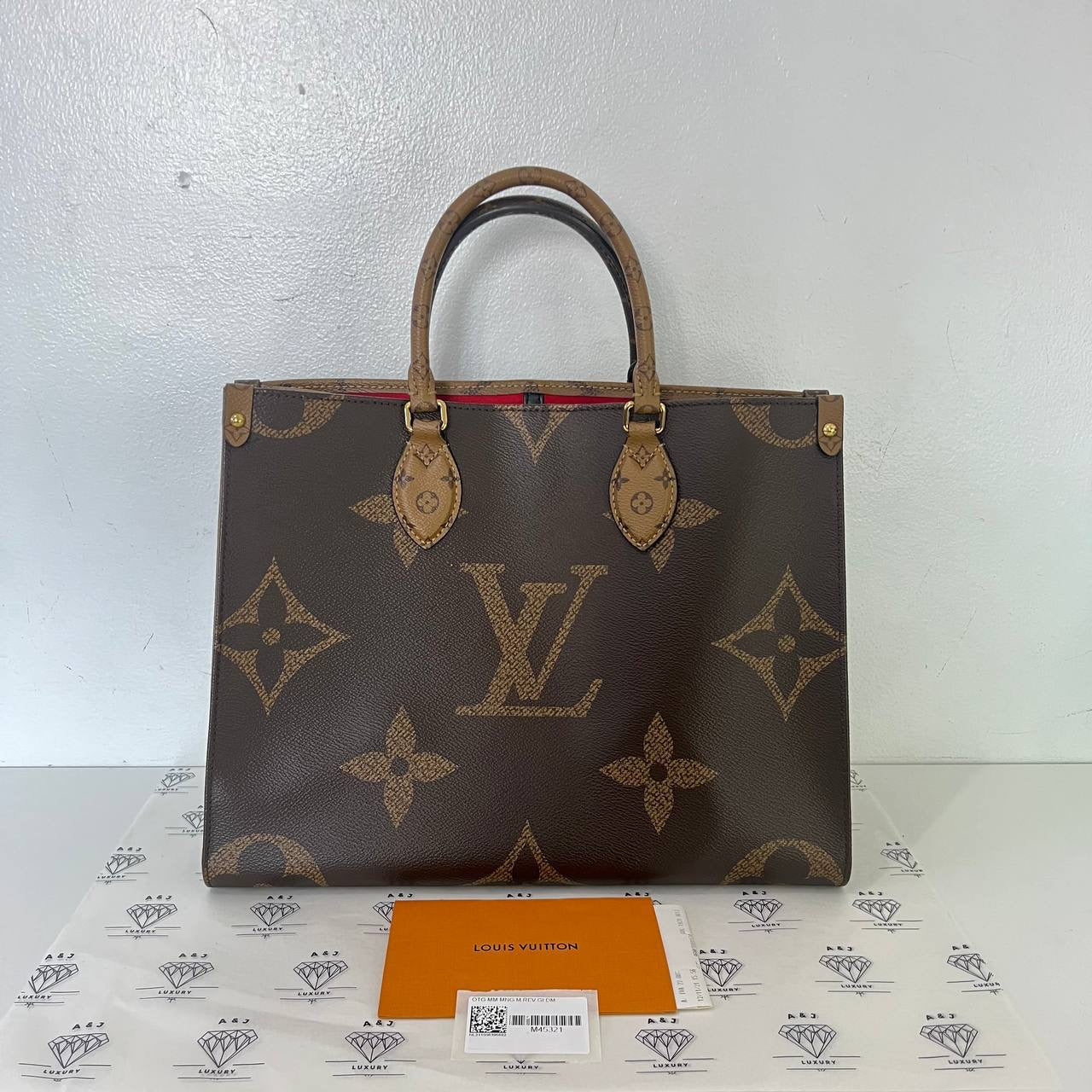 [PRE LOVED] Louis Vuitton OnTheGo MM in Reverse Monogram Canvass (microchipped)