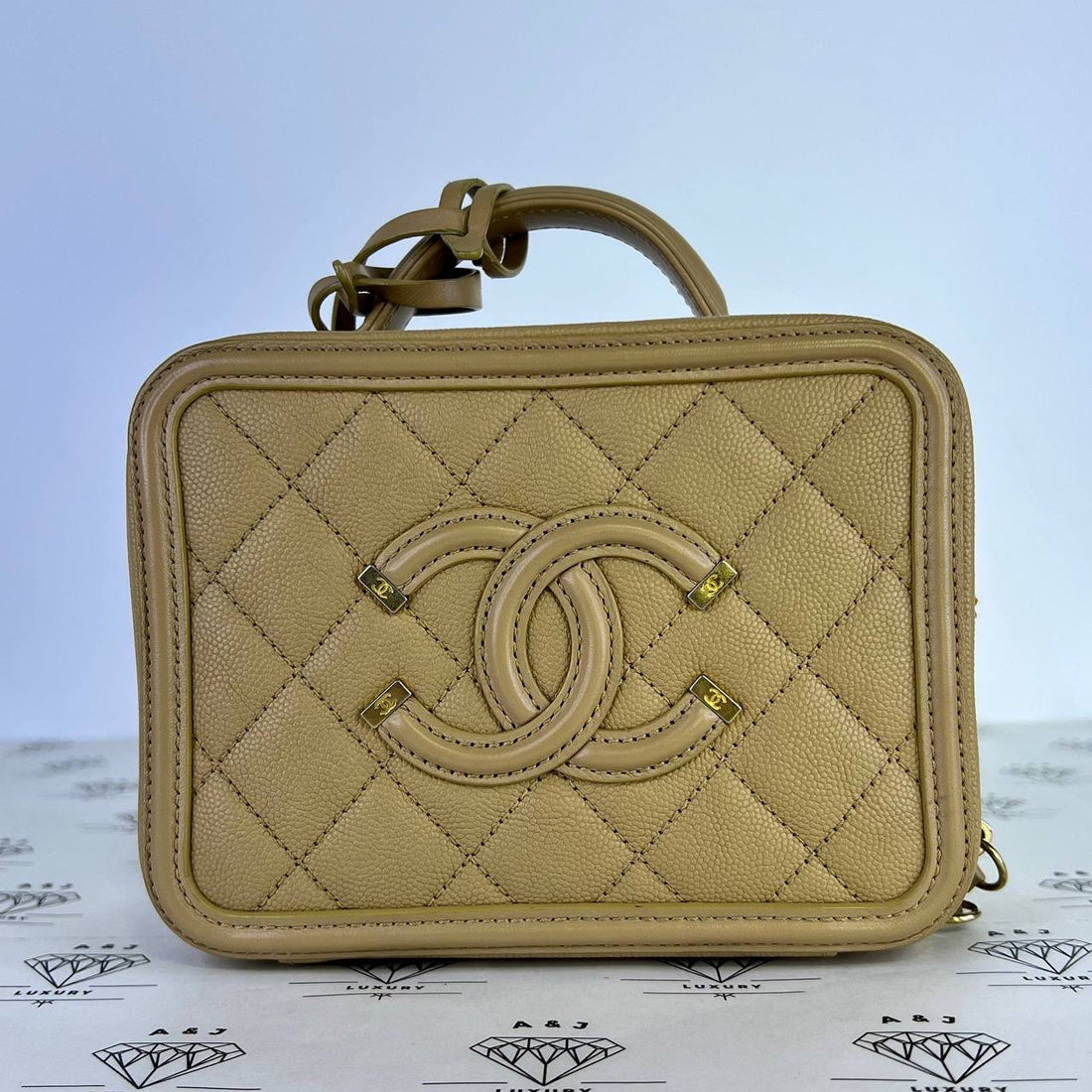 [PRE LOVED] Chanel Small Vanity Filigree in Dark Beige Caviar Leather GHW (Series 25)