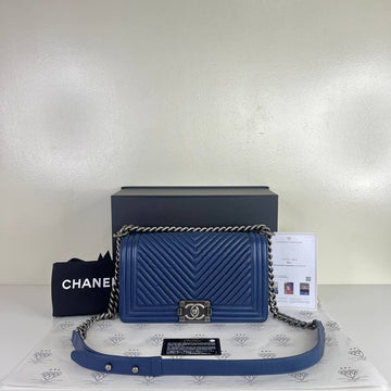 [PRE LOVED] Chanel Old Medium Chevron Leboy in Blue Calfskin Leather RHW (Series 20)