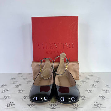 [PRE LOVED] Valentino Tan-Go Patent Flats in Black Size 38EU