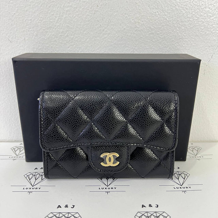 [BRAND NEW] Chanel Seasonal Flap Cardholder with zip in Black Caviar GHW (microchipped)