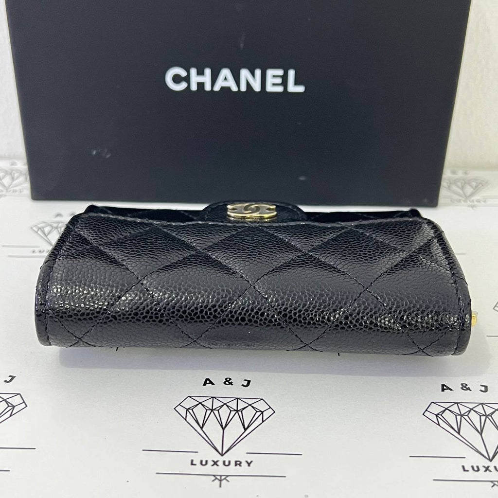 [BRAND NEW] Chanel Seasonal Flap Cardholder with zip in Black Caviar GHW (microchipped)