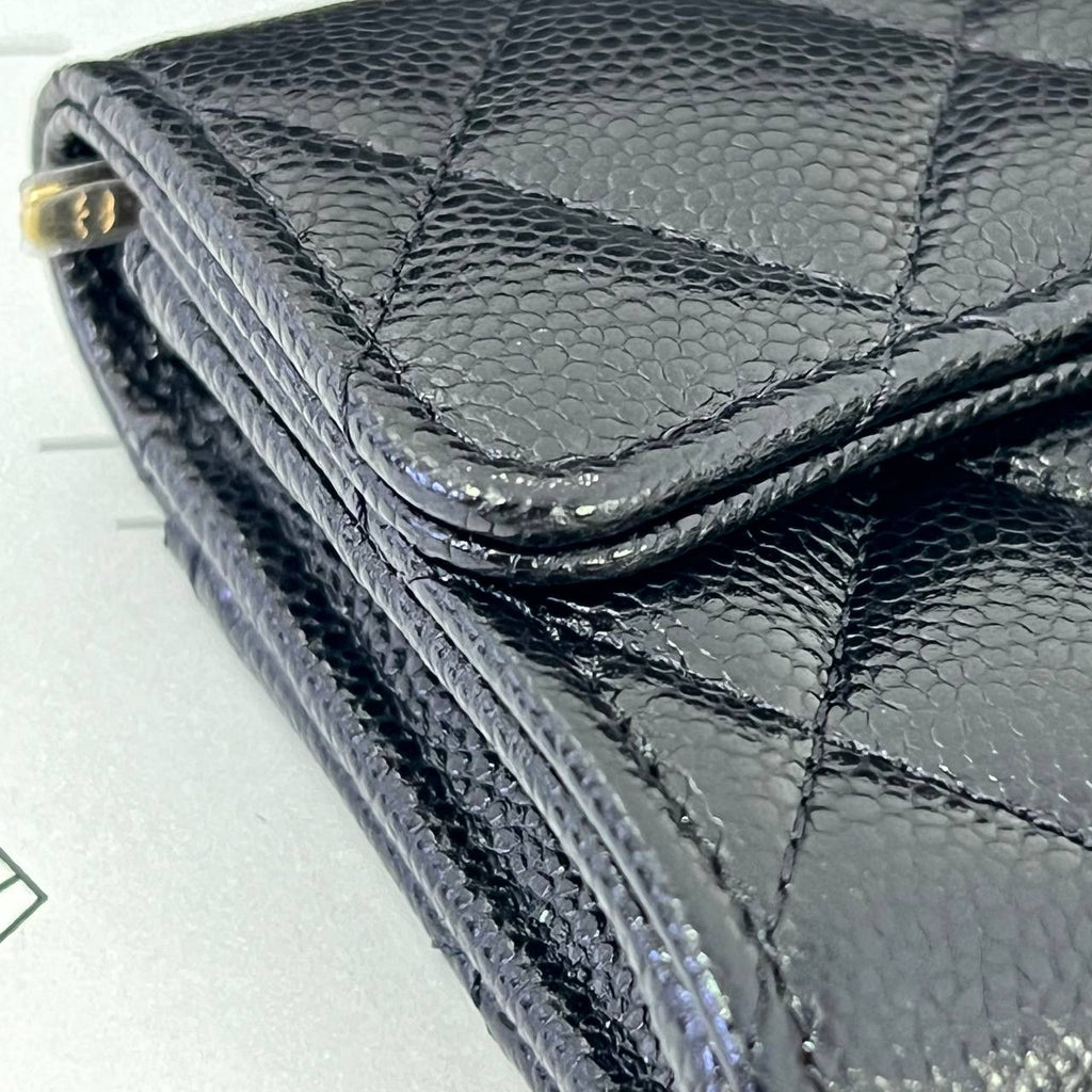 [BRAND NEW] Chanel Seasonal Flap Cardholder with zip in Black Caviar GHW (microchipped)