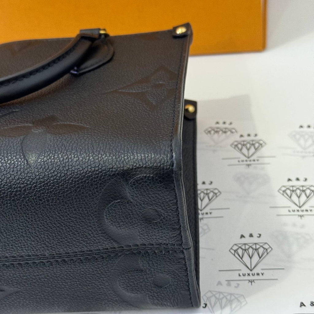 [PRE LOVED] Louis Vuitton OnTheGo PM in Noir Empreinte Leather