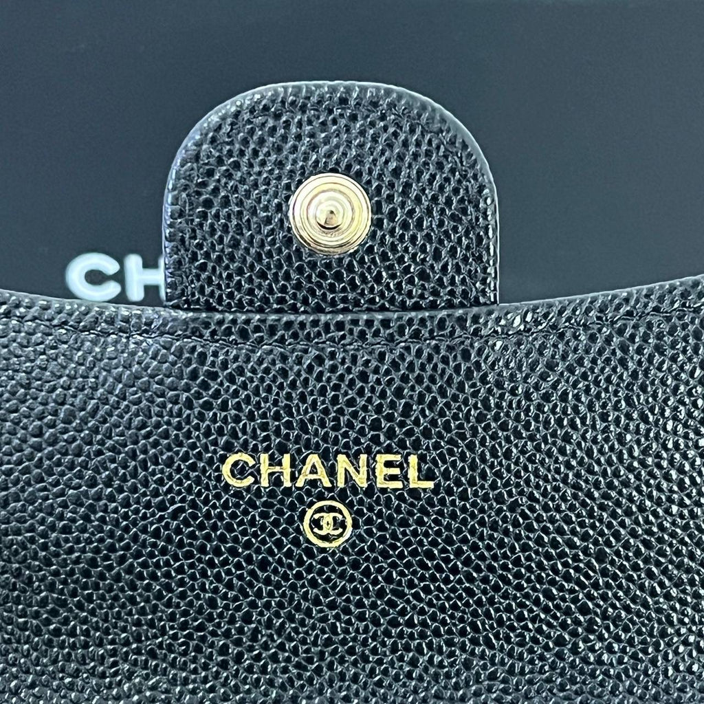 [BRAND NEW] Chanel Seasonal Flap Cardholder with zip in Black Caviar GHW (microchipped)