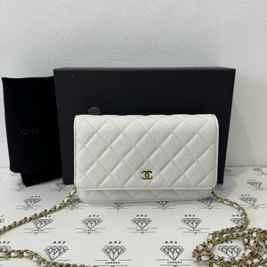 [PRE LOVED] Chanel Classic Wallet on Chain in White Caviar Leather Light Gold HW (microchipped)
