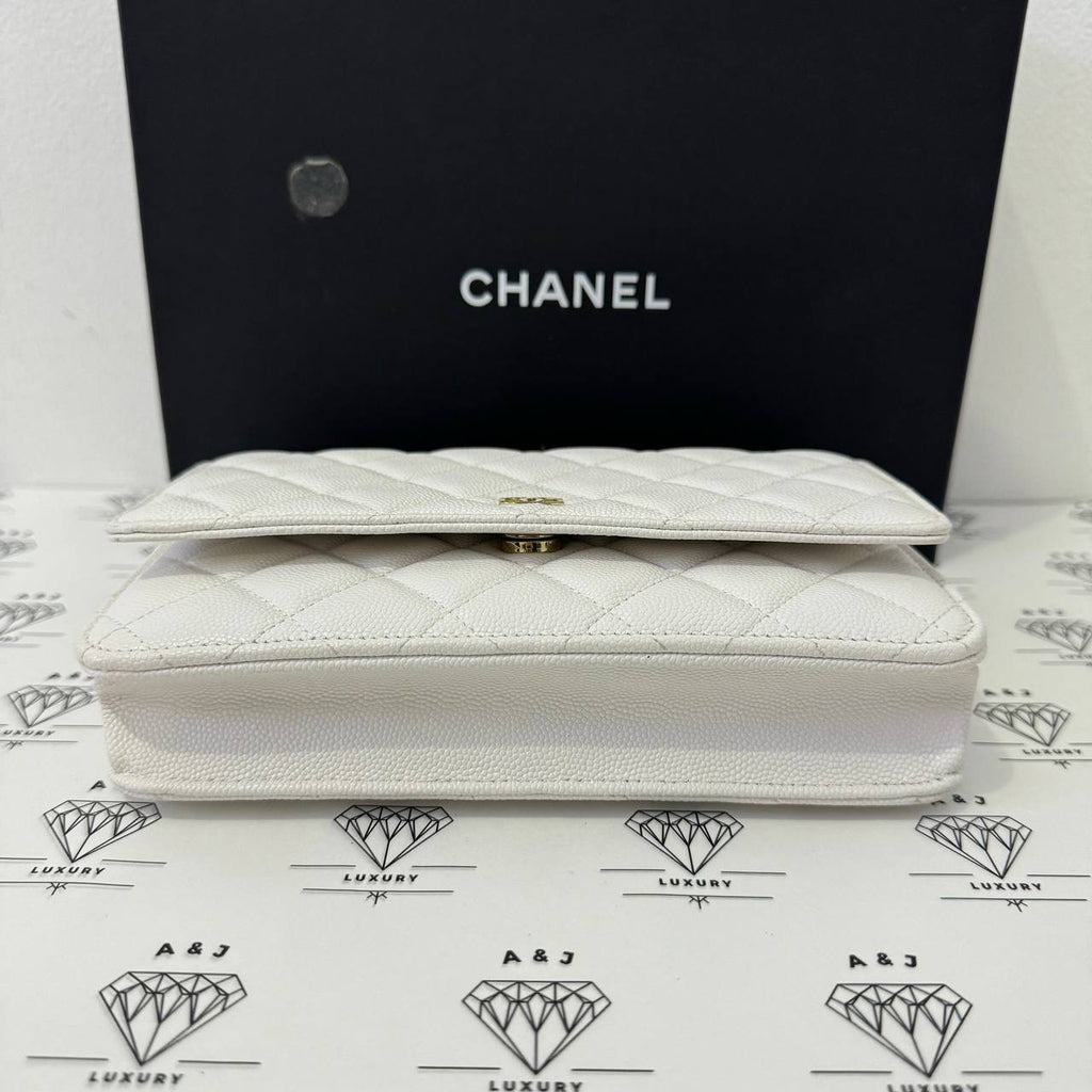 [PRE LOVED] Chanel Classic Wallet on Chain in White Caviar Leather Light Gold HW (microchipped)
