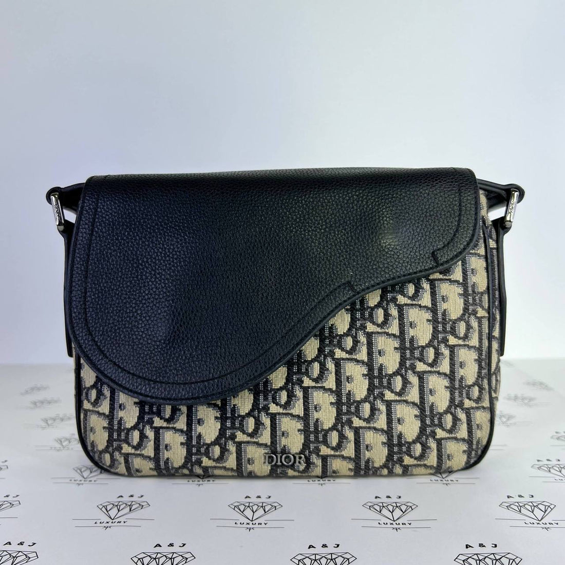 [PRE LOVED] Christian Dior Saddle Messenger Bag in Blue Oblique SHW (2020)