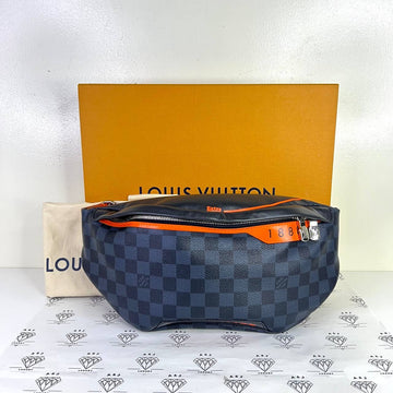 [PRE LOVED] Louis Vuitton Discovery Bumbag in Damier Cobalt Race (MI1119)