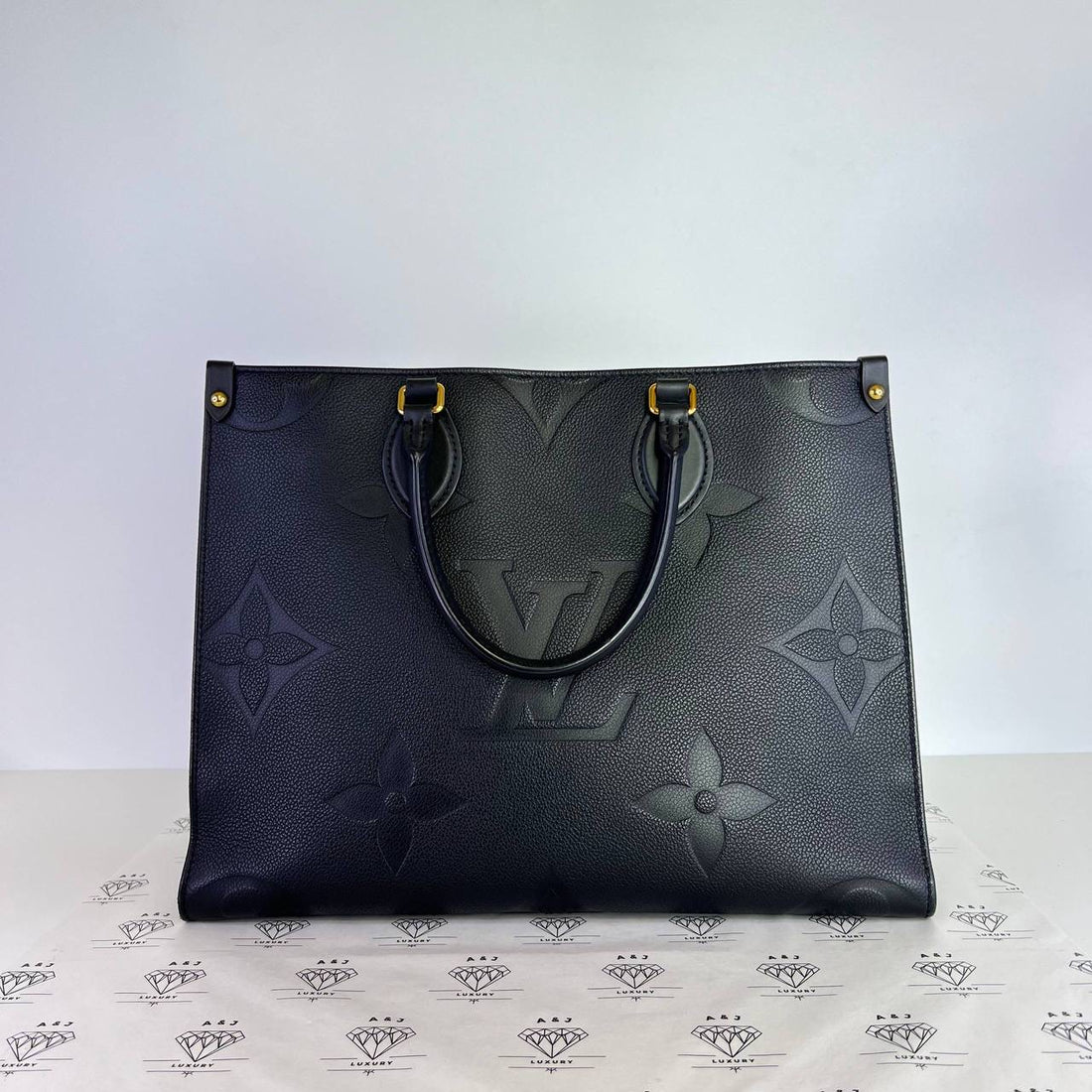 [PRE LOVED] Louis Vuitton OnTheGo MM in Black Empreinte Leather GHW (microchipped)