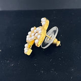 [PRE LOVED] Chanel Earrings in Gold with pearls