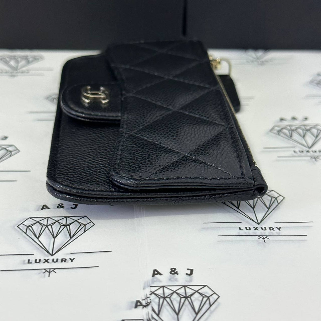 CHANEL Classic Zipped Wallet Caviar Review 