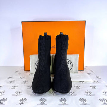 [PRE LOVED] Hermes Volver 60 Ankle Boots in Black Size 38EU