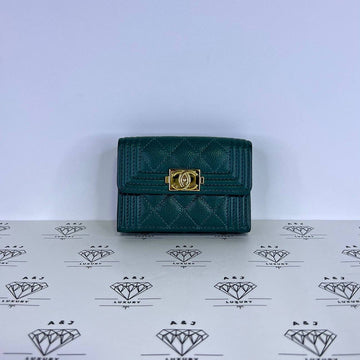 [PRE LOVED] Chanel Leboy Compact Trifold Waller in Green Caviar Leather GHW (Series 31)